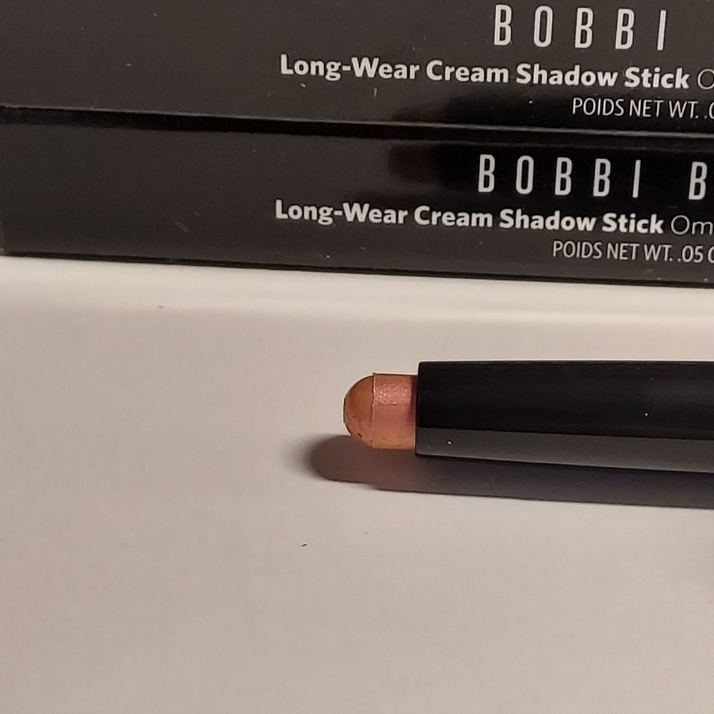 BOBBI BROWN Long-Wear Cream Eye Shadow Stick *INCANDESCENT* / .05 oz /New in box - Picture 3 of 5